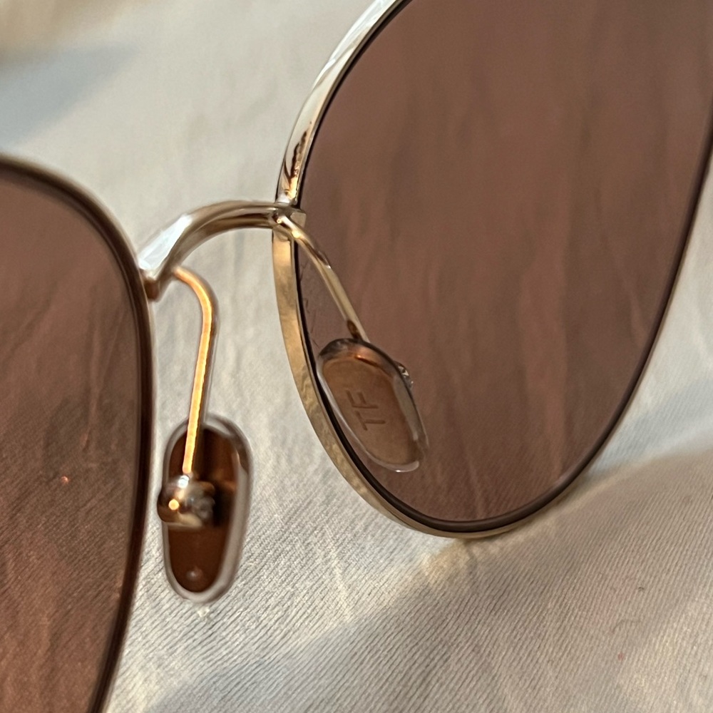 Tom Ford Sunglasses - Picture 4 of 5